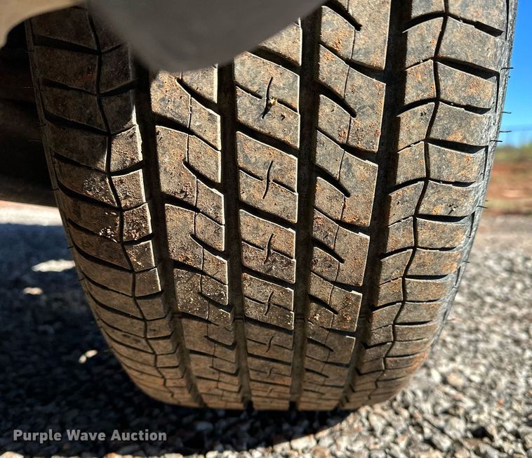 image for item NQ9507 2004 Ford Crown Victoria Police Interceptor