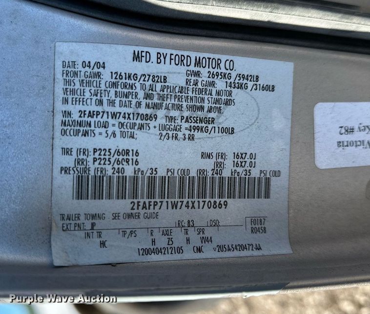 image for item NQ9507 2004 Ford Crown Victoria Police Interceptor