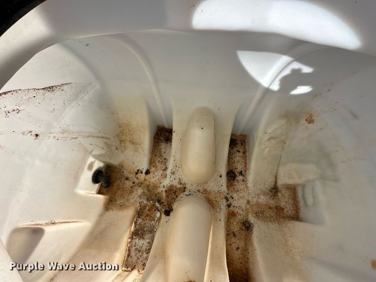 image for item NQ9508 Tank