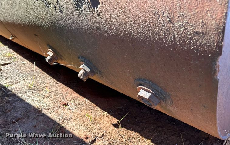 image for item NQ9510 (3) steel tanks