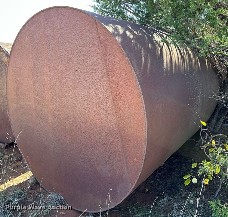 image for item NQ9510 (3) steel tanks