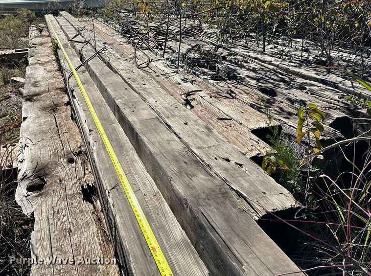 image for item NQ9511 (15) bridge timbers