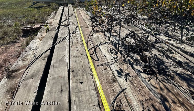 image for item NQ9511 (15) bridge timbers