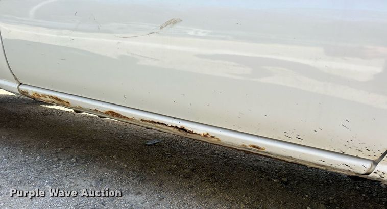 image for item NQ9989 2005 Chevrolet Silverado 1500  pickup truck
