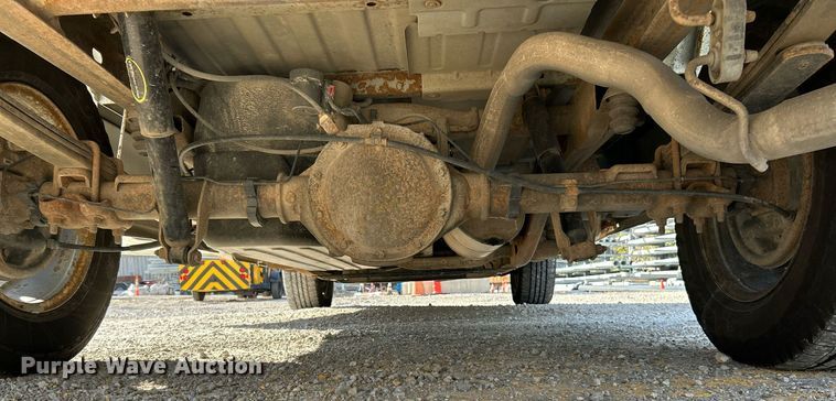 image for item NQ9992 2005 Chevrolet Silverado 1500  pickup truck