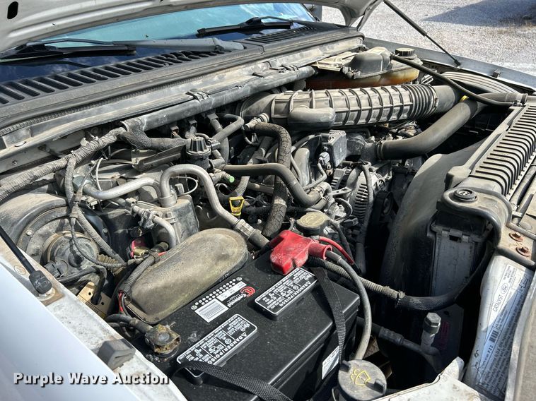 image for item NQ9993 2007 Ford F450 Super Duty XL  box truck