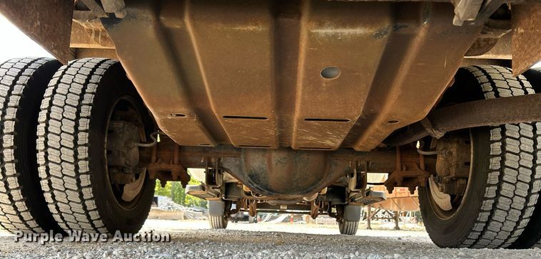 image for item NQ9993 2007 Ford F450 Super Duty XL  box truck