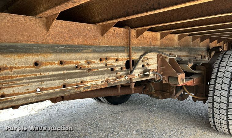 image for item NQ9993 2007 Ford F450 Super Duty XL  box truck