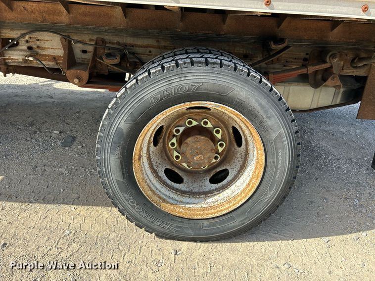 image for item NQ9993 2007 Ford F450 Super Duty XL  box truck