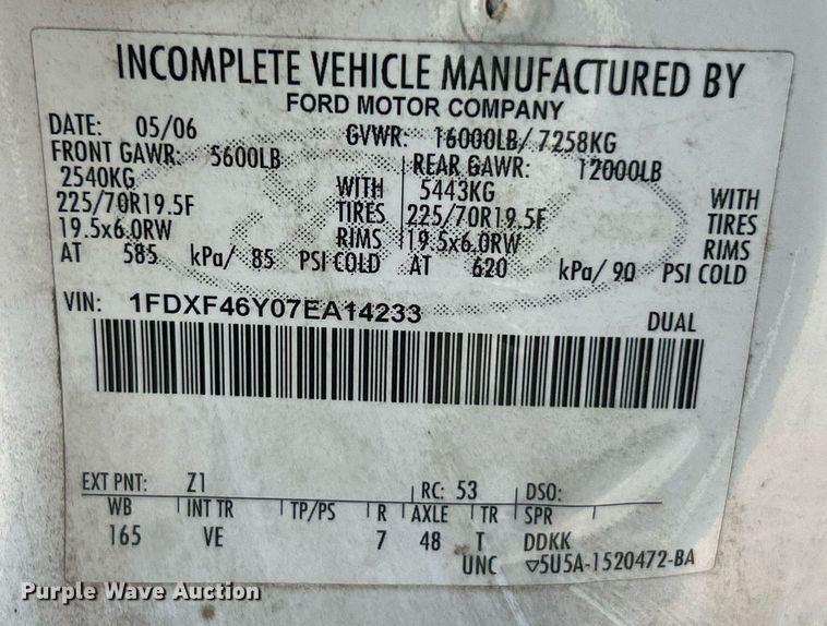 image for item NQ9993 2007 Ford F450 Super Duty XL  box truck