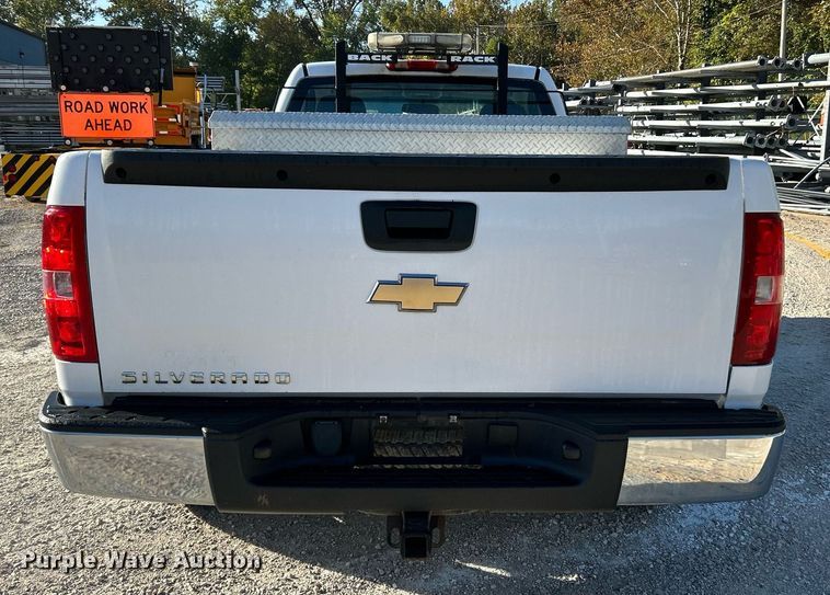 image for item NQ9994 2008 Chevrolet Silverado 1500  pickup truck