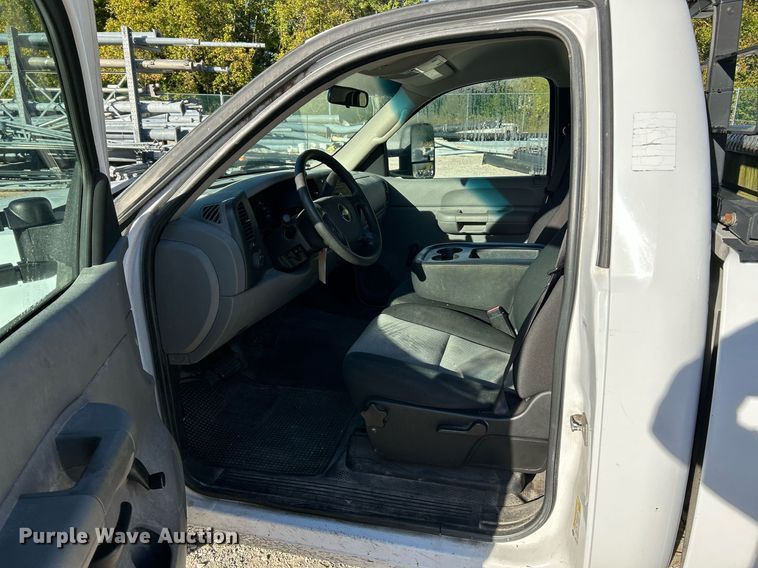 image for item NQ9994 2008 Chevrolet Silverado 1500  pickup truck