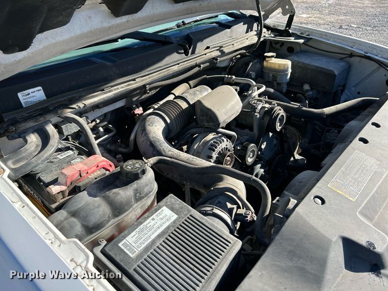 image for item NQ9994 2008 Chevrolet Silverado 1500  pickup truck