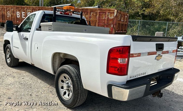 image for item NQ9995 2008 Chevrolet Silverado 1500  pickup truck