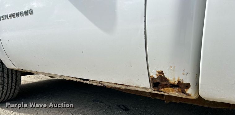 image for item NQ9995 2008 Chevrolet Silverado 1500  pickup truck