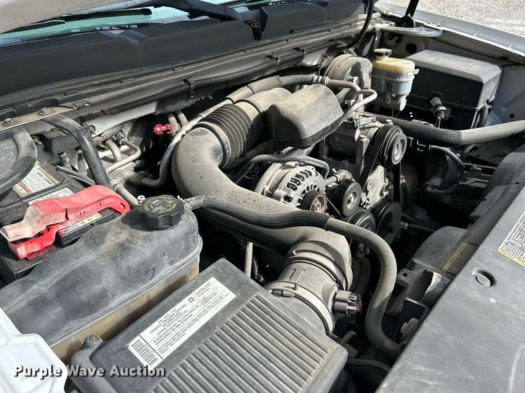 image for item NQ9995 2008 Chevrolet Silverado 1500  pickup truck
