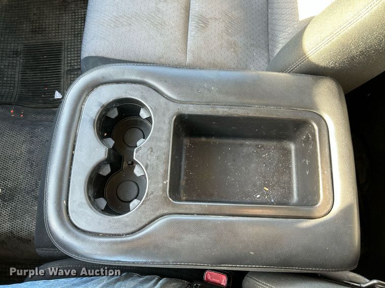 image for item NQ9996 2008 Chevrolet Silverado 1500  pickup truck