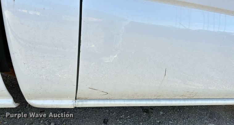 image for item NQ9997 2005 Chevrolet Silverado 1500  pickup truck