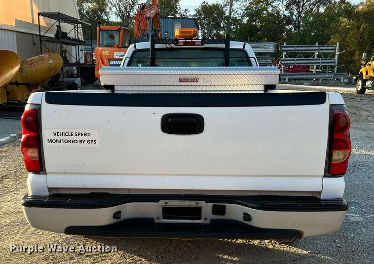 image for item NR9000 2005 Chevrolet Silverado 1500  pickup truck