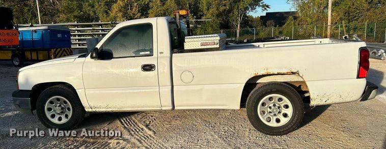 image for item NR9000 2005 Chevrolet Silverado 1500  pickup truck