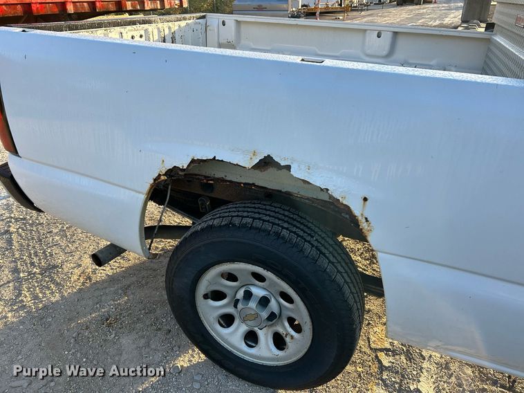 image for item NR9000 2005 Chevrolet Silverado 1500  pickup truck