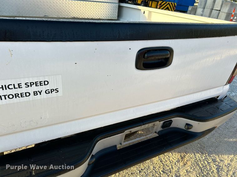 image for item NR9000 2005 Chevrolet Silverado 1500  pickup truck