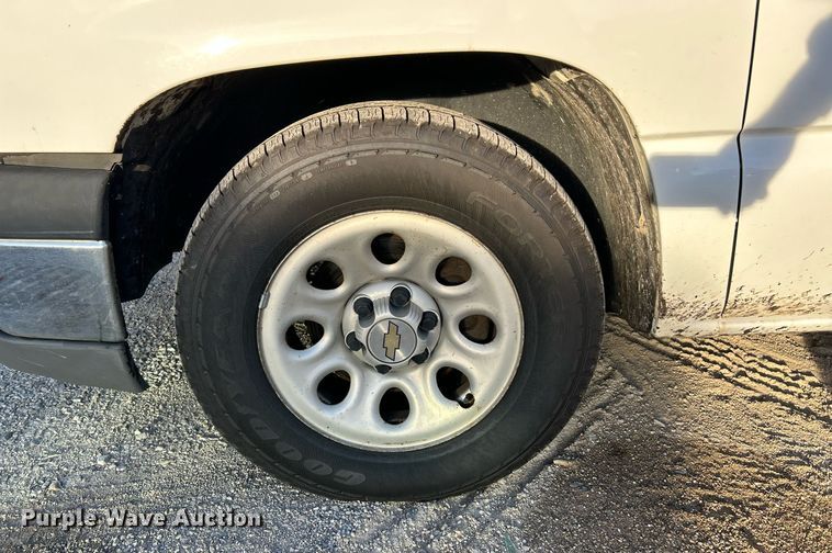 image for item NR9000 2005 Chevrolet Silverado 1500  pickup truck