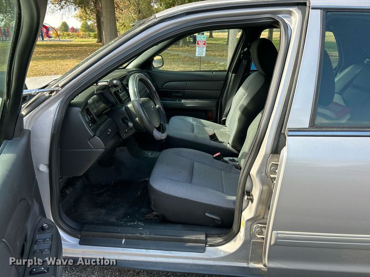 image for item NR9292 2011 Ford Crown Victoria  Police Interceptor