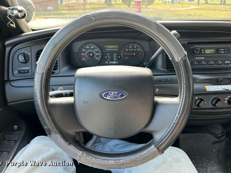 image for item NR9292 2011 Ford Crown Victoria  Police Interceptor