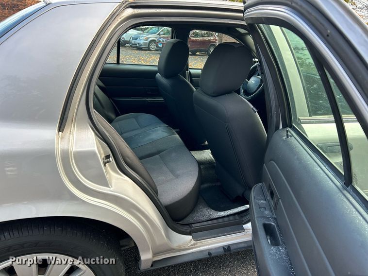 image for item NR9292 2011 Ford Crown Victoria  Police Interceptor