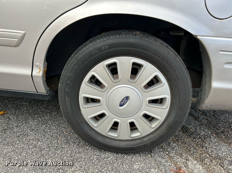 image for item NR9292 2011 Ford Crown Victoria  Police Interceptor