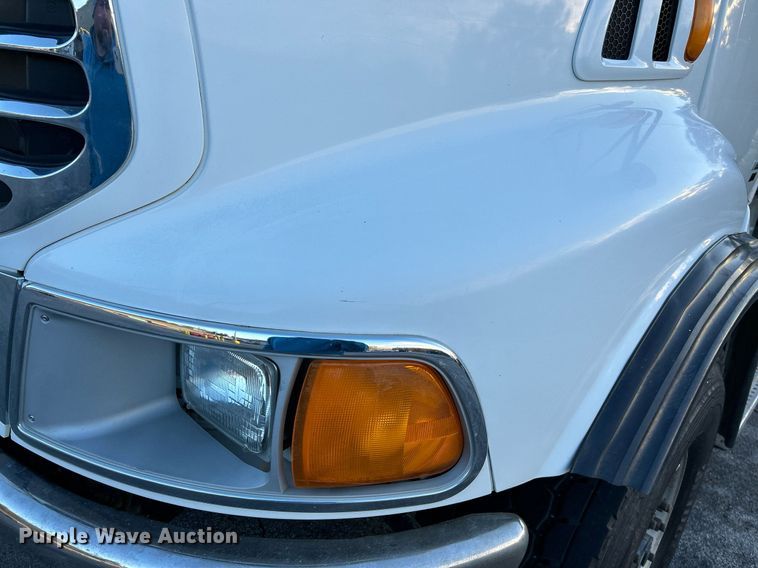 image for item NR9308 2006 Sterling L9500  vacuum truck