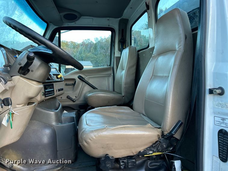 image for item NR9308 2006 Sterling L9500  vacuum truck