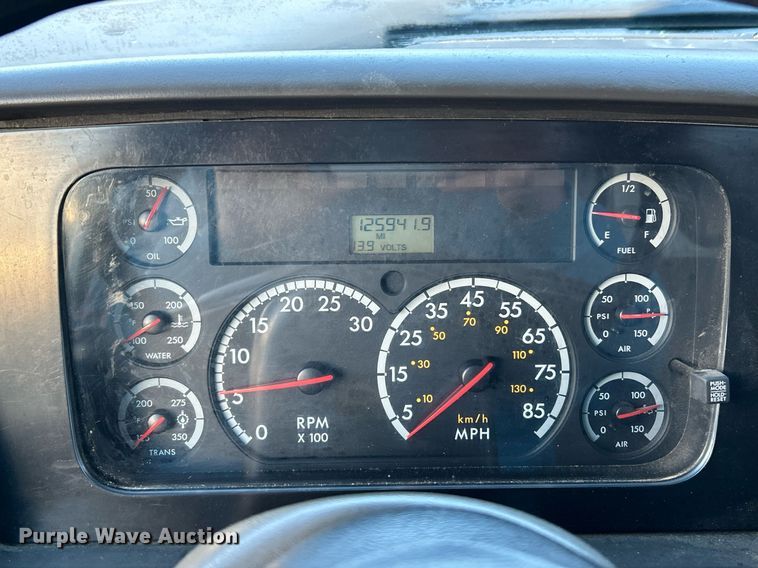 image for item NR9308 2006 Sterling L9500  vacuum truck