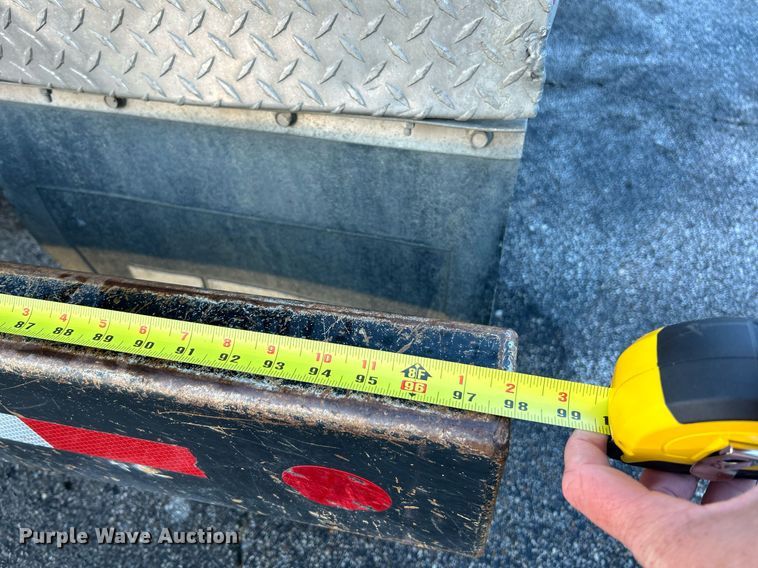 image for item NR9308 2006 Sterling L9500  vacuum truck