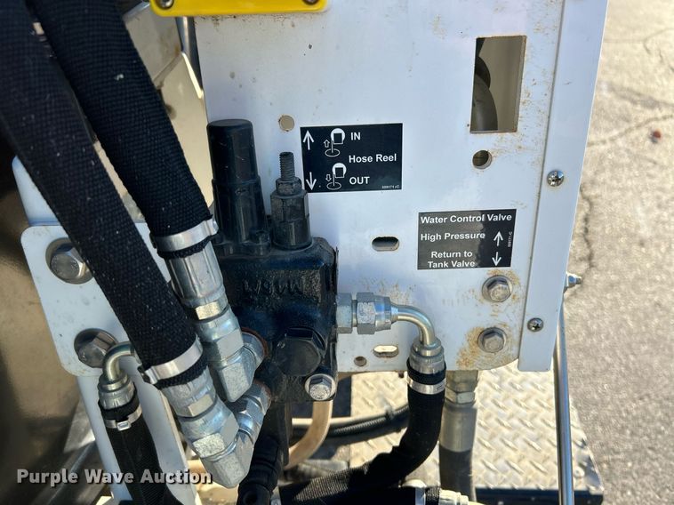 image for item NR9309 2016 Vactor Ramjet  sewer jetter trailer