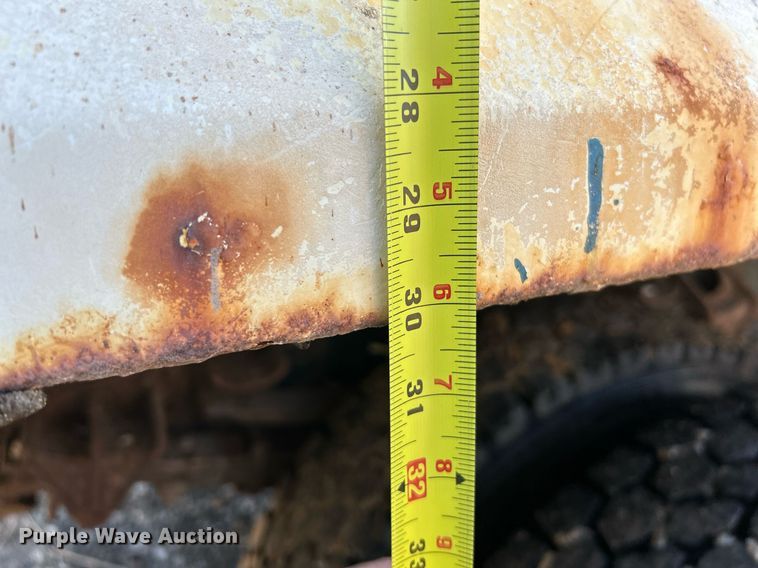 image for item NR9315 2005 International 7400  dump truck