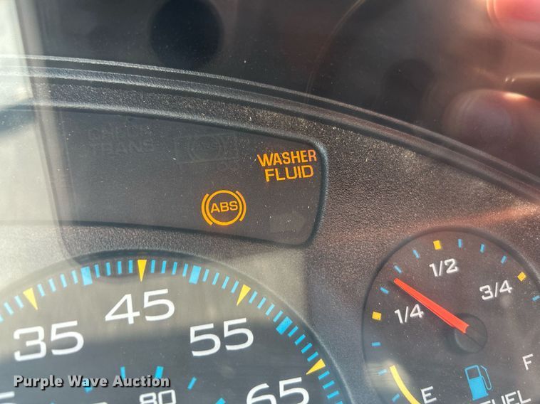 image for item NR9315 2005 International 7400  dump truck