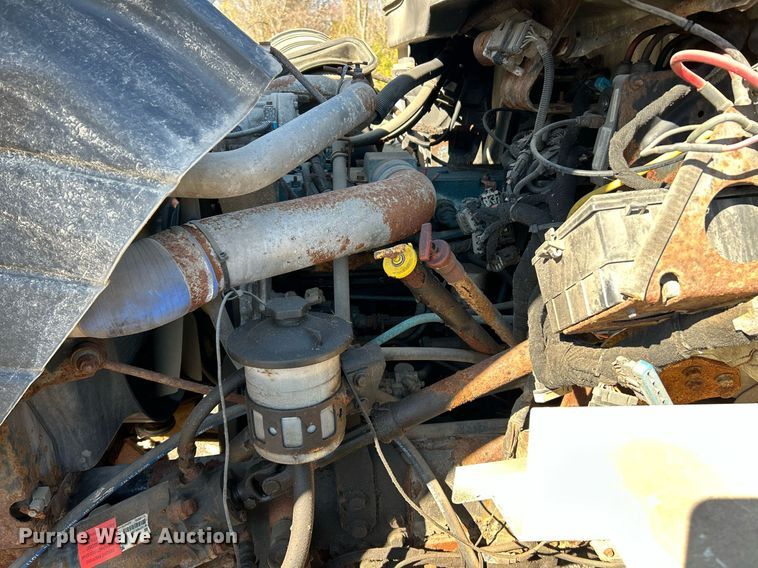 image for item NR9315 2005 International 7400  dump truck