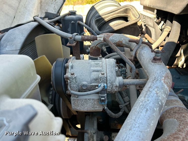 image for item NR9315 2005 International 7400  dump truck