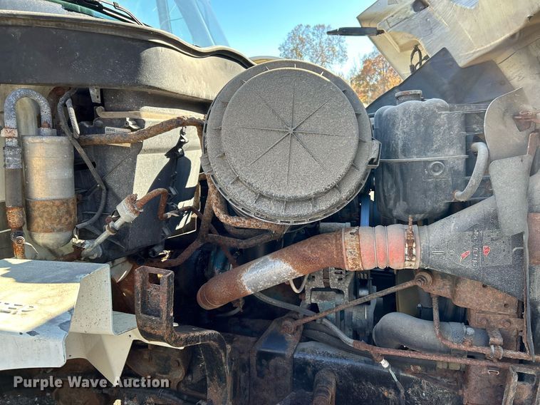 image for item NR9315 2005 International 7400  dump truck