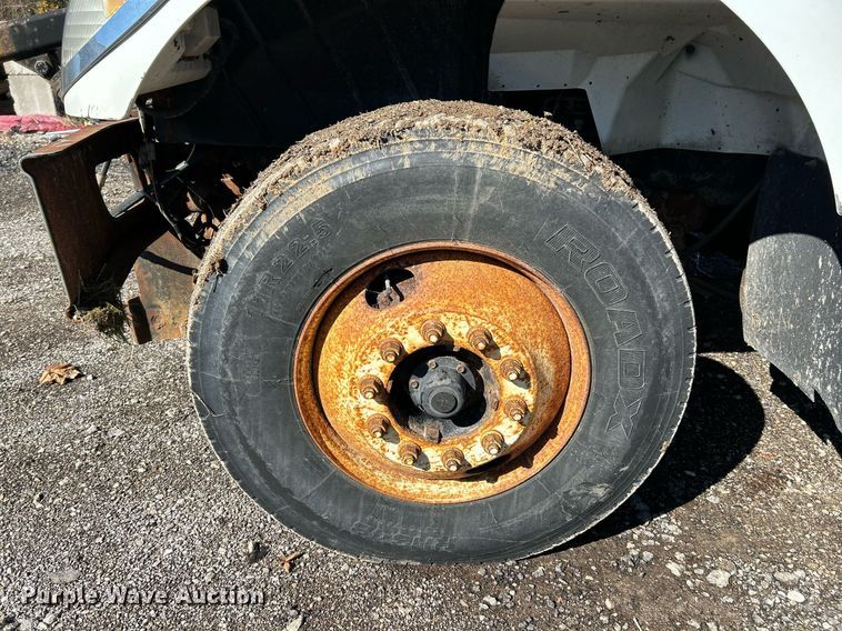 image for item NR9315 2005 International 7400  dump truck