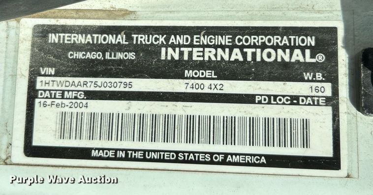 image for item NR9315 2005 International 7400  dump truck