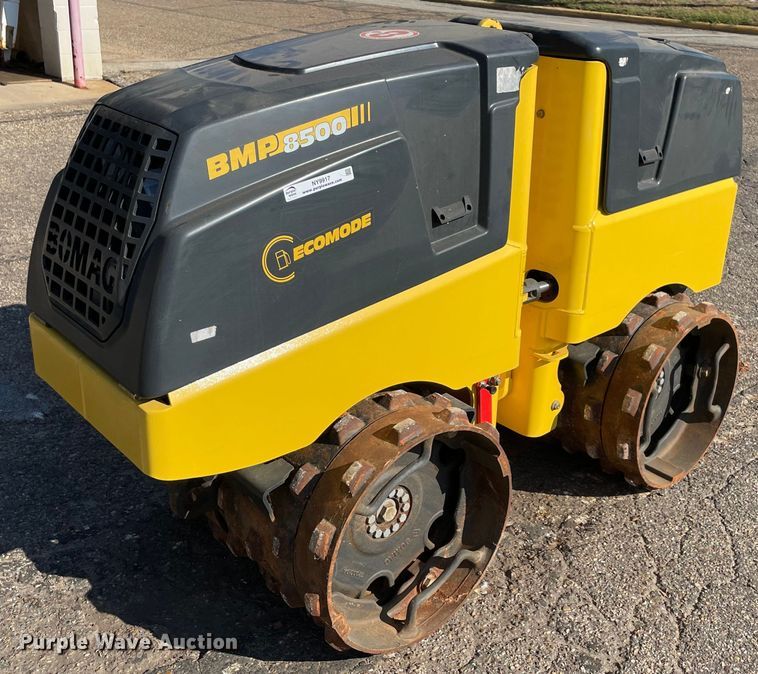 image for item NY9917 2016 Bomag BMP 8500  trench compactor