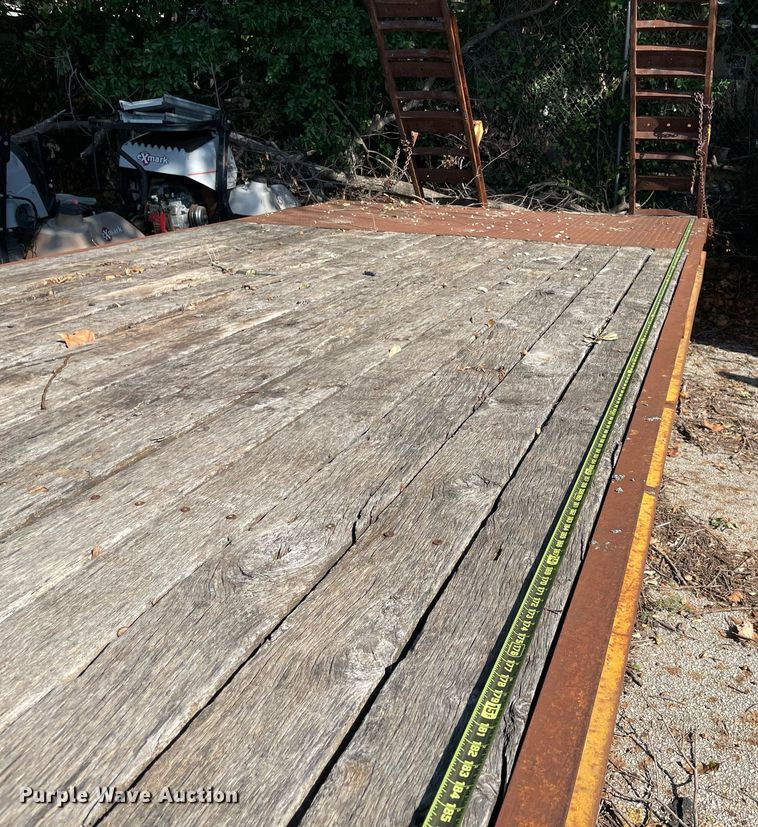 image for item NY9918 1979 Belshe  equipment trailer