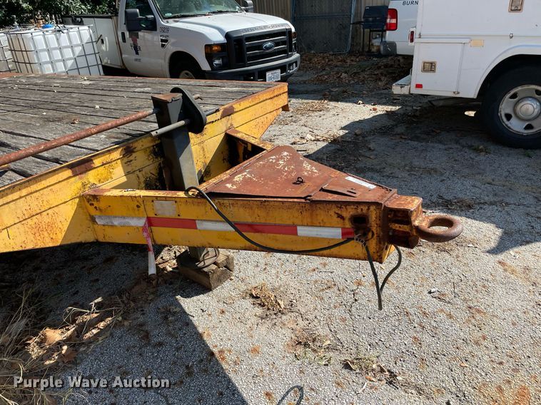 image for item NY9918 1979 Belshe  equipment trailer