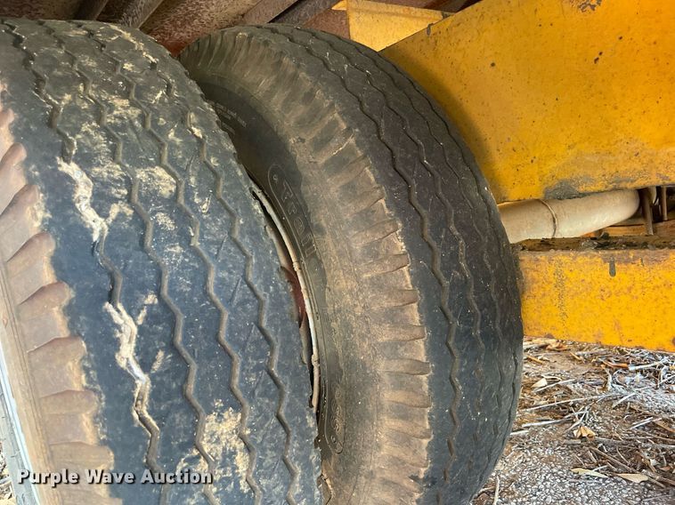 image for item NY9918 1979 Belshe  equipment trailer