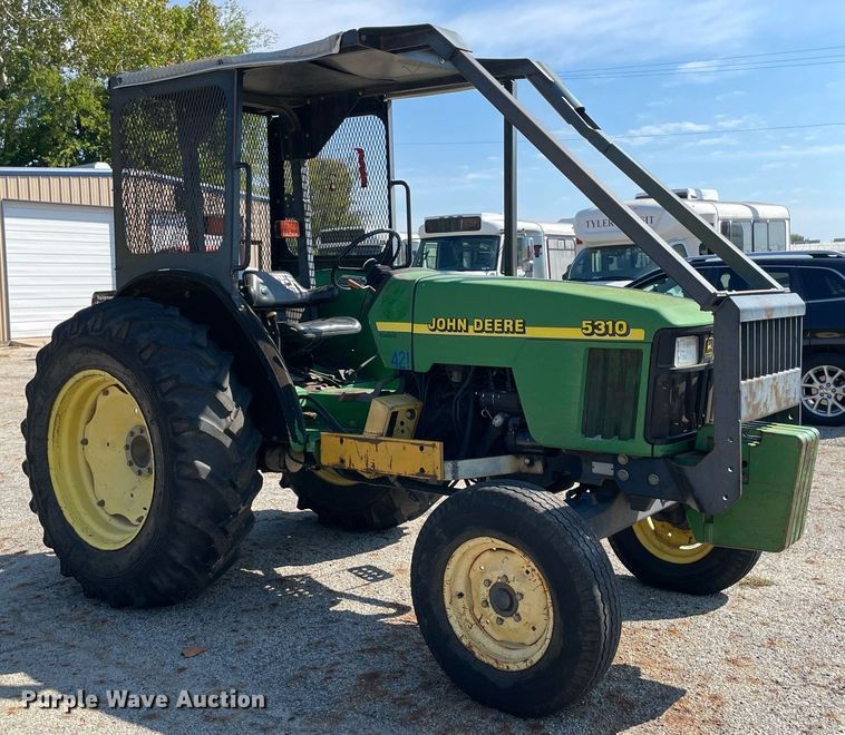 image for item NY9919 2000 John Deere 5310  tractor