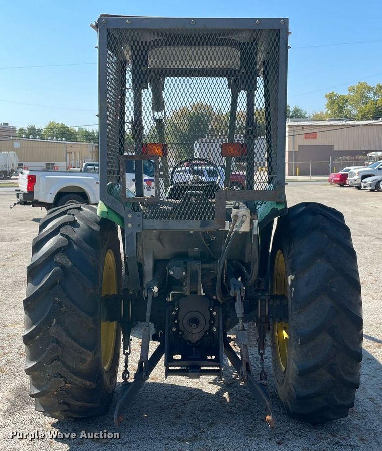 image for item NY9919 2000 John Deere 5310  tractor