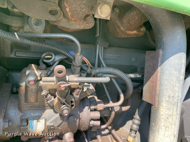 image for item NY9919 2000 John Deere 5310  tractor